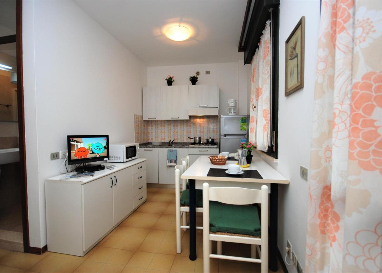 Residenza La Meridiana Lignano Sabbiadoro Ngoại thất bức ảnh