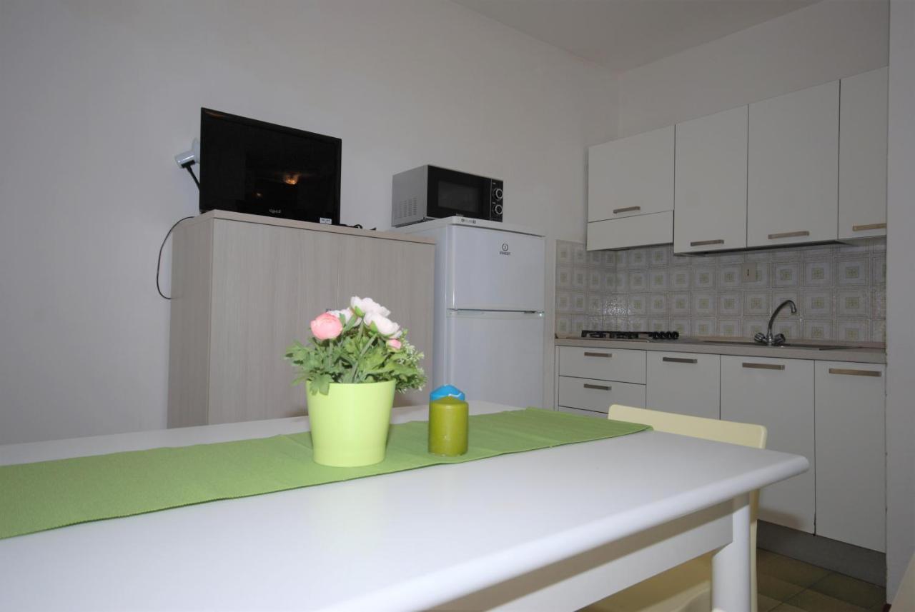 Residenza La Meridiana Lignano Sabbiadoro Ngoại thất bức ảnh