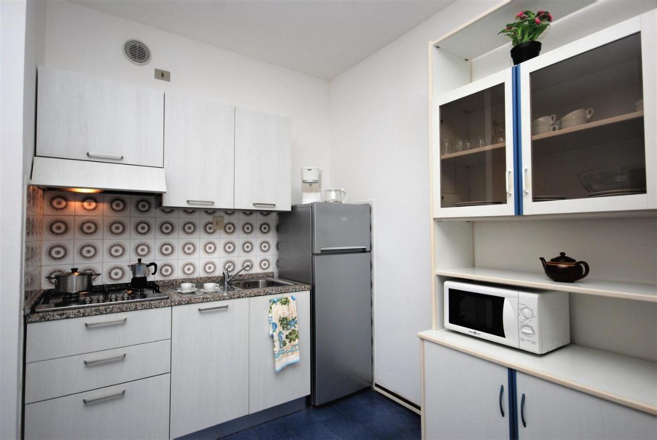 Residenza La Meridiana Lignano Sabbiadoro Ngoại thất bức ảnh